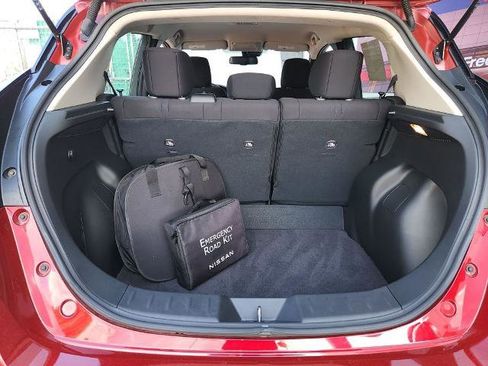 Certified 2024 Nissan Leaf SV Plus image 13