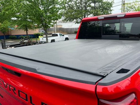 Used 2020 Chevrolet Silverado 1500 LT Trail Boss AWD/4WD image 26