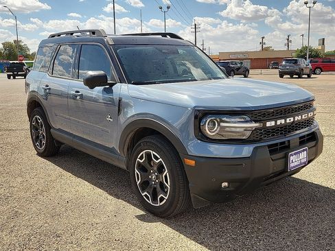 Used 2025 Ford Bronco Sport Outer Banks w/ Outer Banks Tech Package+ AWD/4WD image 4
