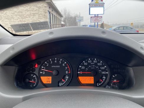 Used 2014 Nissan Xterra S image 11