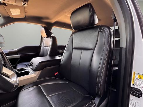 Used 2021 Ford F250 Lariat w/ Lariat Value Package image 24