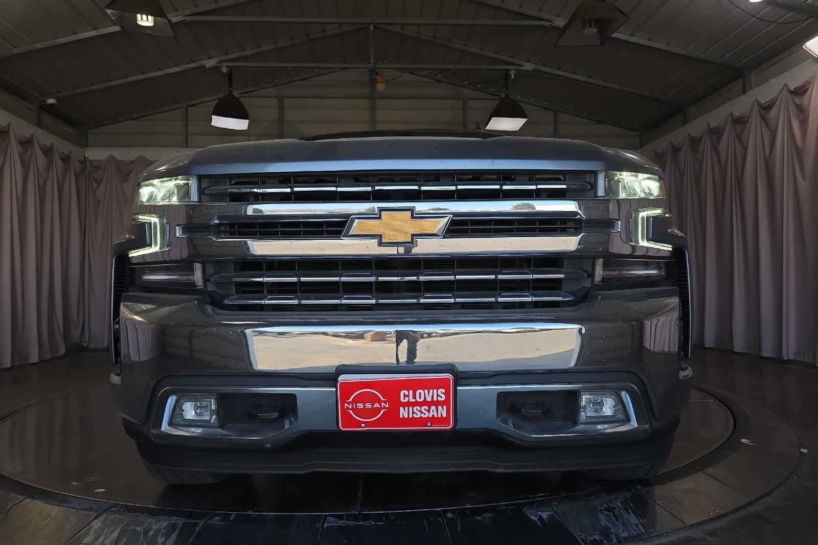 Used 2019 Chevrolet Silverado 1500 LTZ AWD/4WD image 11