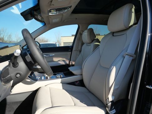 New 2026 Genesis GV70 2.5T Advanced image 5