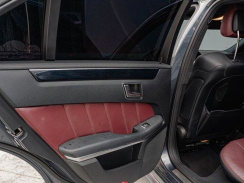 Used 2014 Mercedes-Benz E 63 AMG S-Model image 71