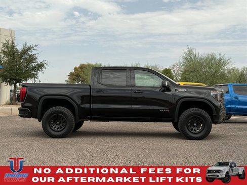 Used 2024 GMC Sierra 1500 AT4 w/ AT4 Preferred Package AWD/4WD image 5