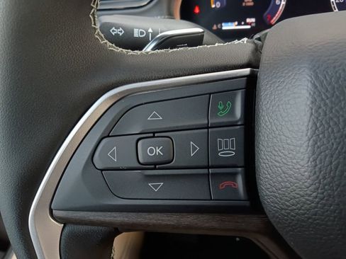 New 2026 Jeep Grand Cherokee Limited AWD/4WD image 11