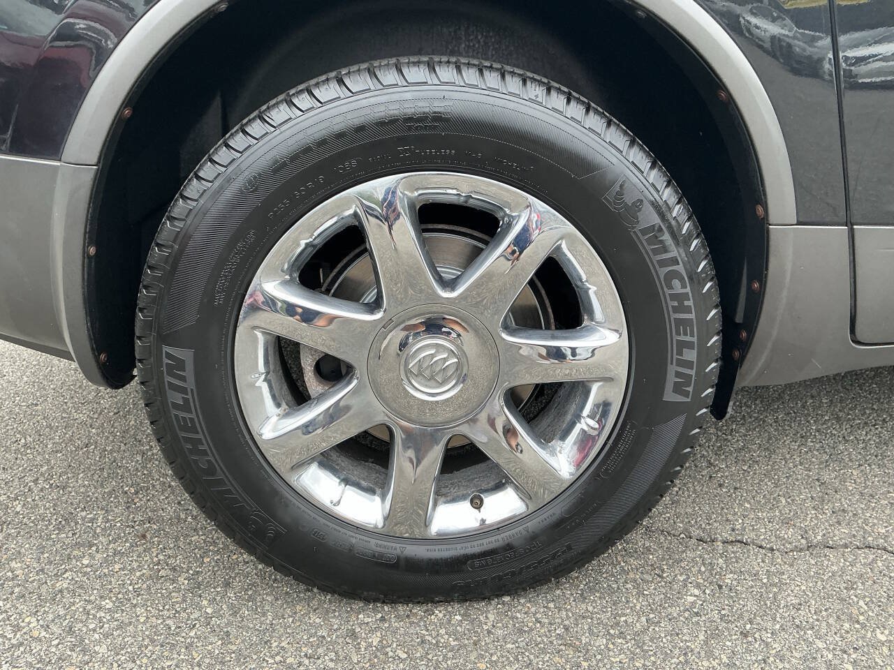 Used 2010 Buick Enclave CXL AWD/4WD image 11