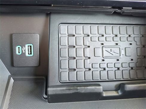 Used 2023 Ford F150 Platinum w/ Equipment Group 701A High image 22