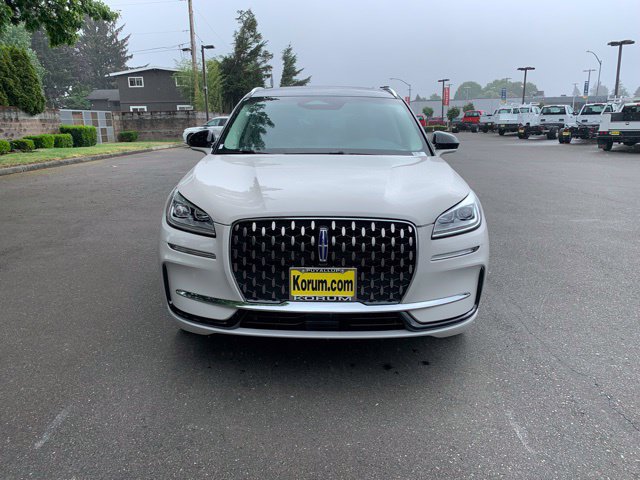 Certified 2024 Lincoln Corsair Grand Touring AWD/4WD image 13