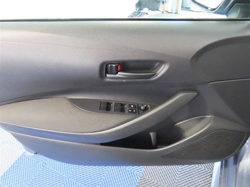 Used 2023 Toyota Corolla LE FWD image 16