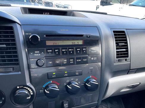 Used 2013 Toyota Tundra 2WD Double Cab w/ Tow Pkg image 26