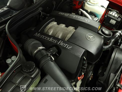 Used 1999 Mercedes-Benz CLK 320 Cabriolet image 32