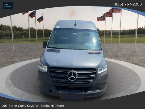 Used 2019 Mercedes-Benz Sprinter 144 image 5