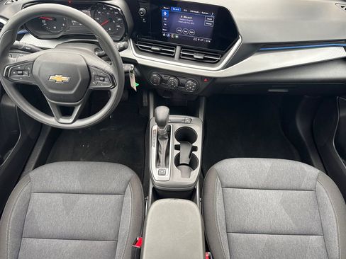 Certified 2024 Chevrolet Trax LS image 13