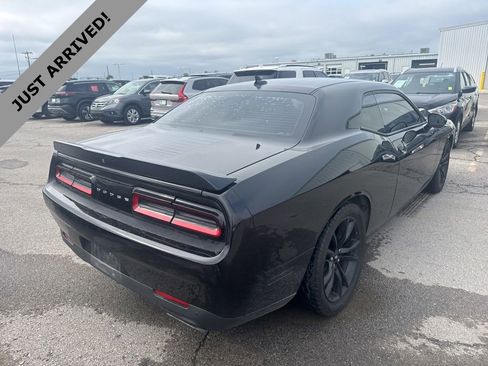 Used 2018 Dodge Challenger R/T w/ Blacktop Package RWD image 5