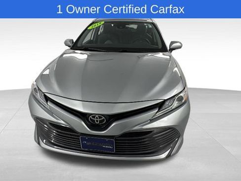 Used 2019 Toyota Camry L image 8