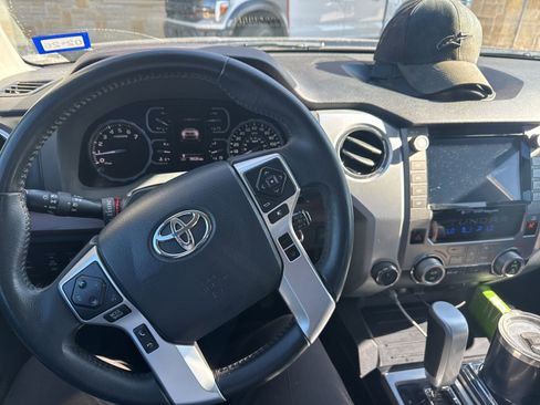 Used 2020 Toyota Tundra Limited image 9