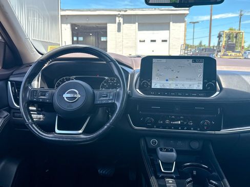 Used 2023 Nissan Rogue SL w/ SL Premium Package AWD/4WD image 25