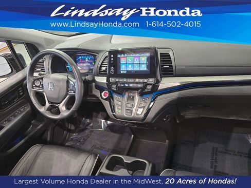 Used 2024 Honda Odyssey Elite image 12