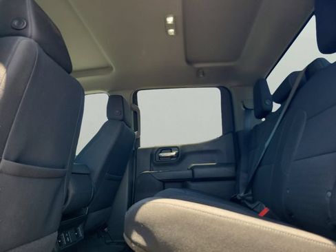 Used 2025 Chevrolet Silverado 1500 Custom RWD image 11