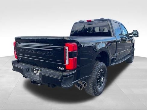 Used 2025 Ford F350 Platinum w/ Tremor Off-Road Package image 16