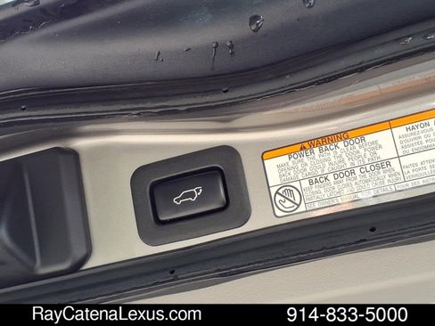 Certified 2020 Lexus LX 570 4WD w/ Luxury Package image 21