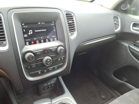 Used 2019 Dodge Durango SXT w/ 3rd Row Seating Group AWD/4WD image 23