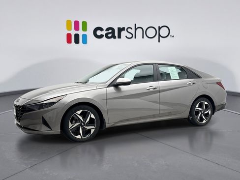 Used 2023 Hyundai Elantra SEL w/ Convenience Package FWD image 1