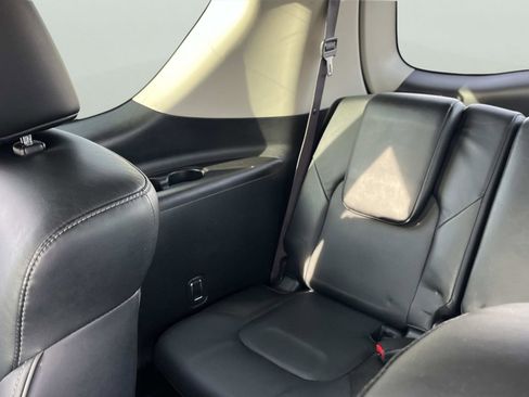 Used 2018 INFINITI QX80 Base w/ All Season Package image 20