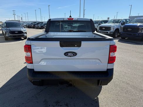 New 2026 Ford Maverick XLT w/ XLT Luxury Package FWD image 35