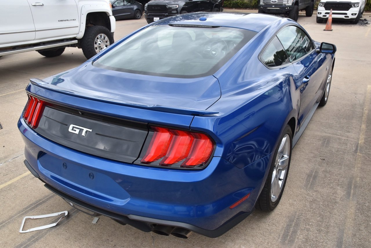 Used 2018 Ford Mustang GT Premium w/ Safe & Smart Package RWD image 5