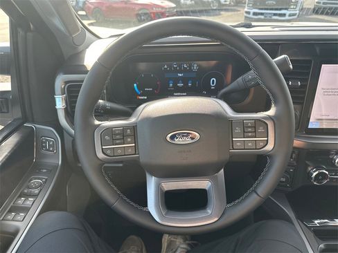 New 2026 Ford F250 Lariat w/ Black Appearance Package image 20