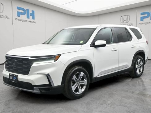 Certified 2024 Honda Pilot EX-L image 1