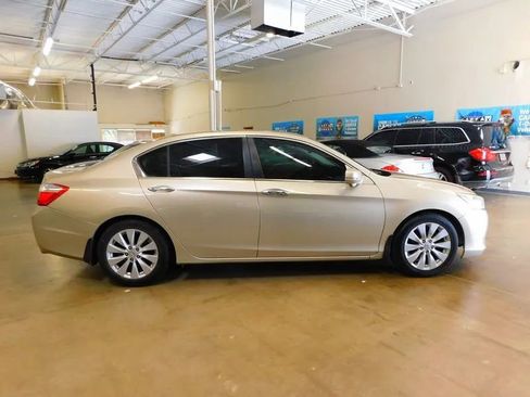 Used 2014 Honda Accord EX-L image 8