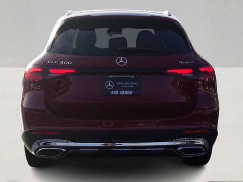 New 2026 Mercedes-Benz GLC 300 4MATIC image 6