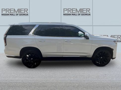 Used 2023 Cadillac Escalade Premium Luxury AWD/4WD image 8