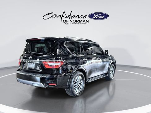 Used 2022 Nissan Armada SV w/ SV Appearance Package RWD image 8