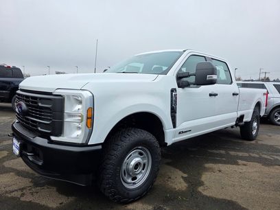 New 2025 Ford F350 XL w/ XL Off-Road Package