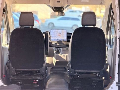 Used 2022 Ford E-Transit 148 High Roof Extended RWD image 20