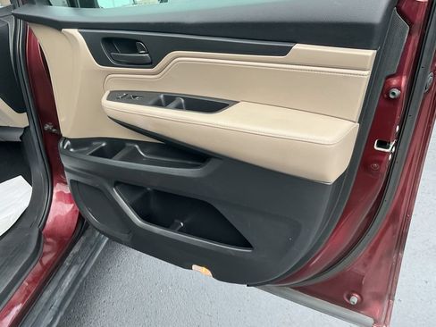 Used 2019 Honda Odyssey EX-L image 22