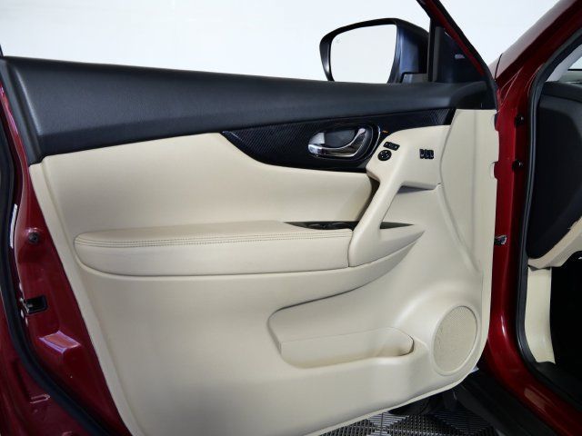 Used 2020 Nissan Rogue SL w/ Premium Package AWD/4WD image 17