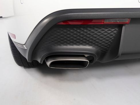 Certified 2026 Porsche Macan AWD/4WD image 45