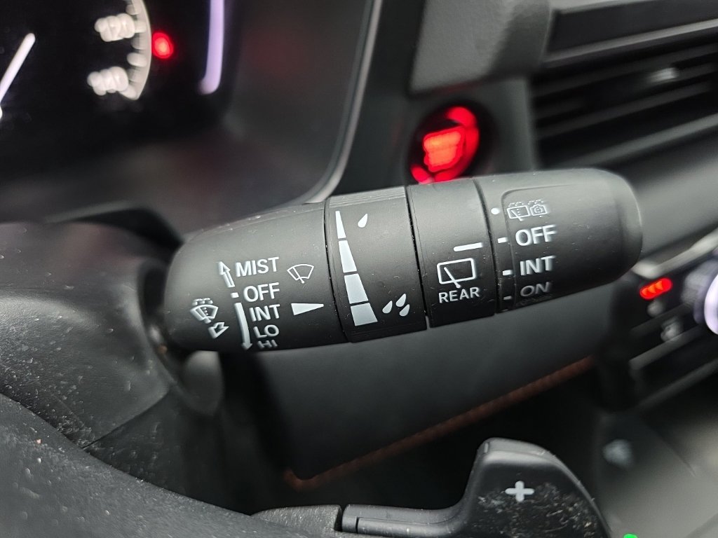 Used 2024 Honda Pilot TrailSport image 29