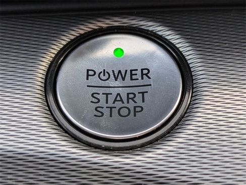 Certified 2023 Ford Mustang Mach-E GT image 28