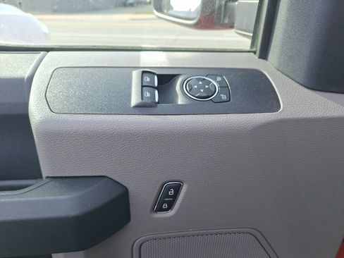 Used 2022 Ford F250 XL w/ Power Equipment Group image 3