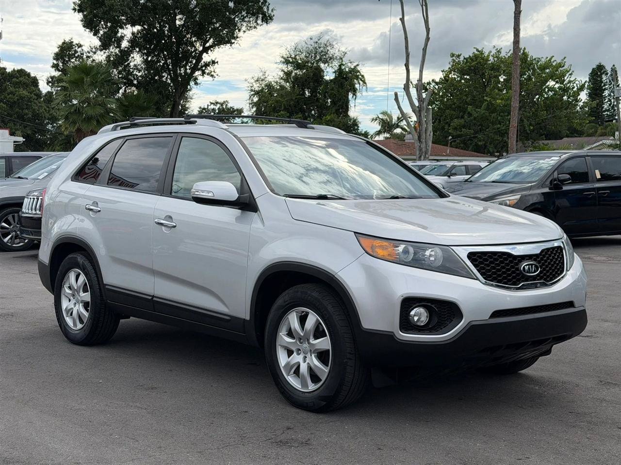 Used 2013 Kia Sorento LX FWD image 5