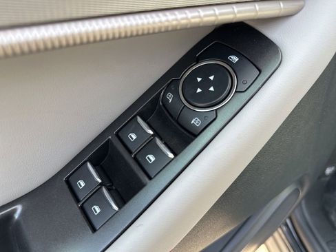 New 2026 Ford Explorer Active w/ Active Comfort Package image 11