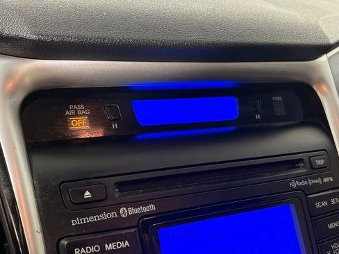 Used 2012 Hyundai Sonata Limited FWD image 23