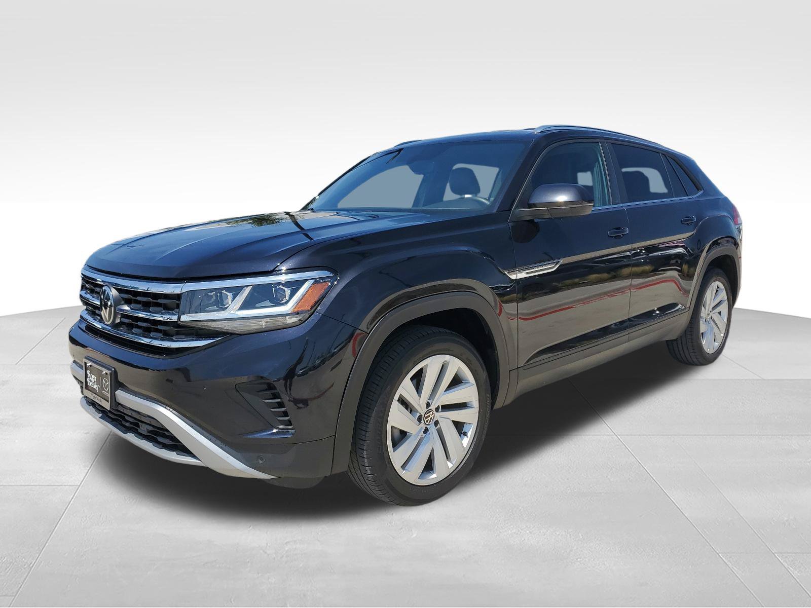Used 2023 Volkswagen Atlas Cross Sport SE FWD image 1