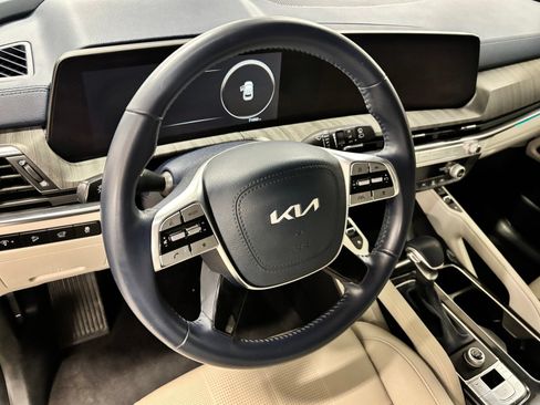Used 2023 Kia Telluride SX FWD image 16